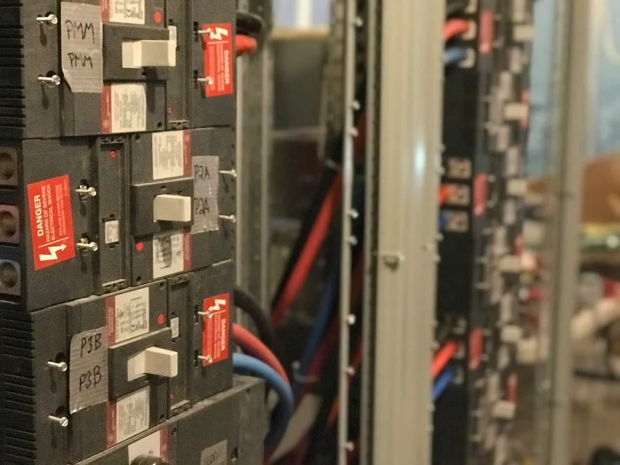 Switchgear room and generator hall